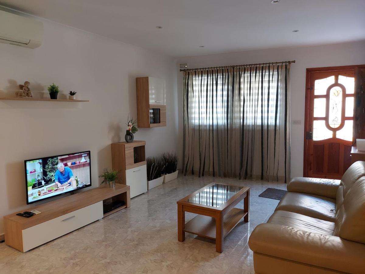 Gizimina Apartment In Marsascala Malta Few Minutes Away To The Beach Marsaskala Exterior photo